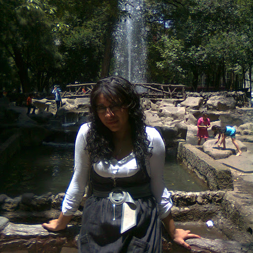 Jeanette Rojas Photo 22