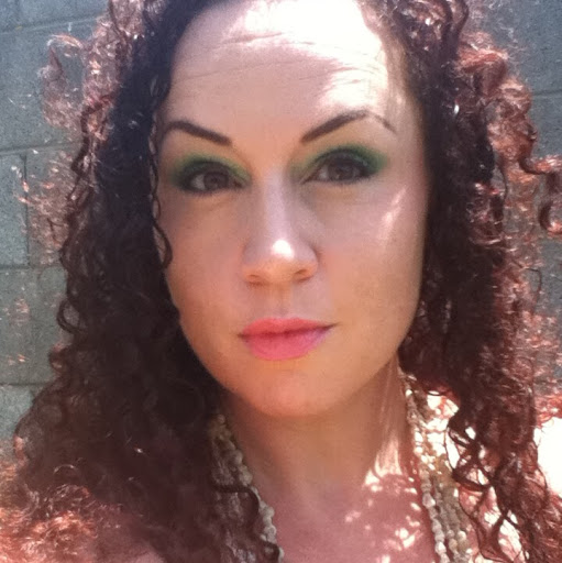 Elizabeth Aguilar Photo 16