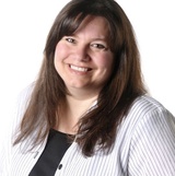Denise Martin Photo 4