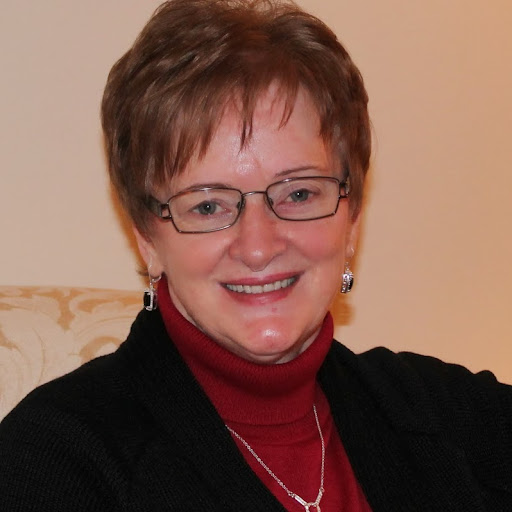 Sheila Locke Photo 9