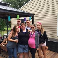 Laura Ross Photo 42
