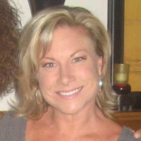 Adrienne Hart Photo 28