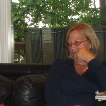 Jeanne Schwartz Photo 32