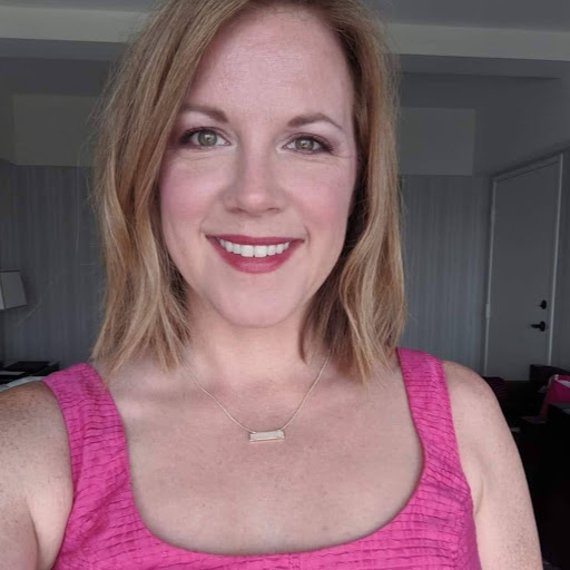 Elizabeth Norris Photo 35