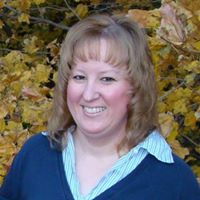 Sandy Anders Photo 30