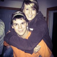Leah Cheney Photo 30