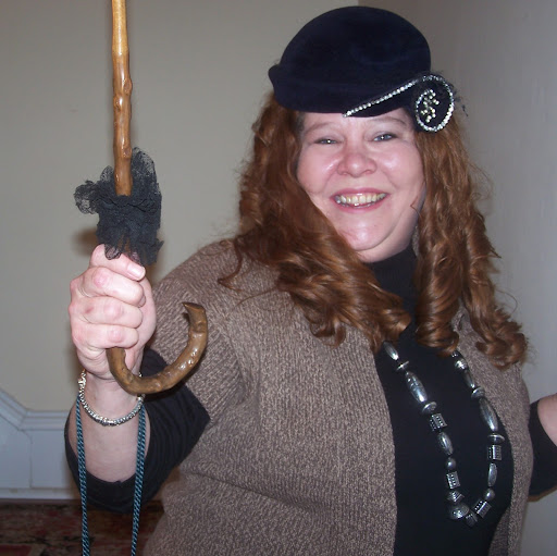 Heather Elliott Photo 28