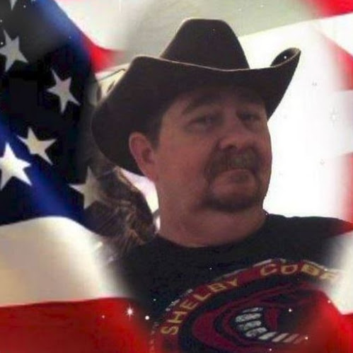 Dennis Fox Photo 35