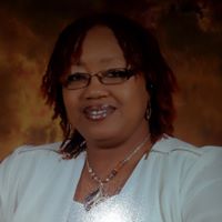 Cassandra Dennis Photo 23
