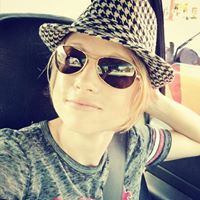 Jessica Sims Photo 29