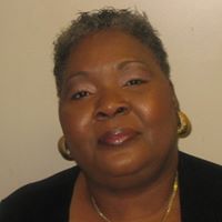 Lillie Taylor Photo 30