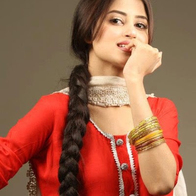 Sadaf Arif Photo 6
