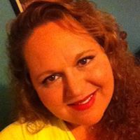 Michelle Martinez Photo 39