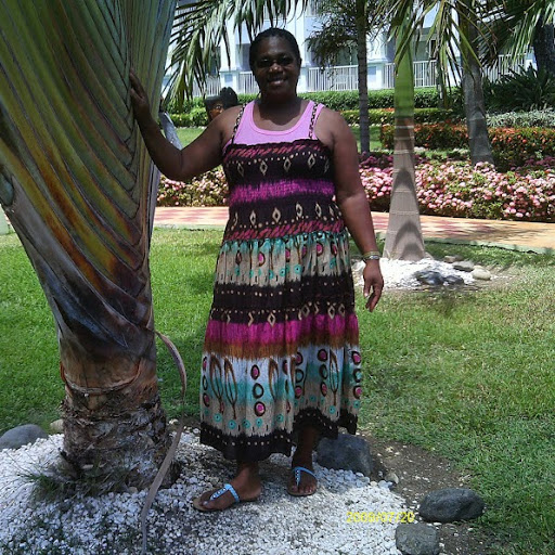 Josephine Taylor Photo 12