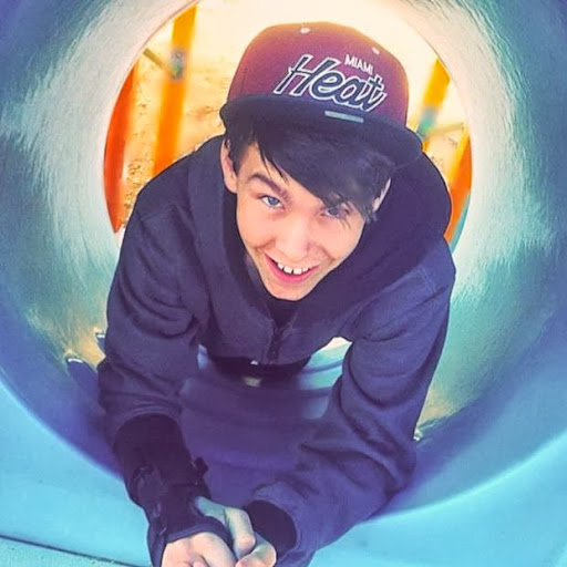 Tyler Joyce Photo 26