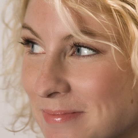 Sarah Magee Photo 10