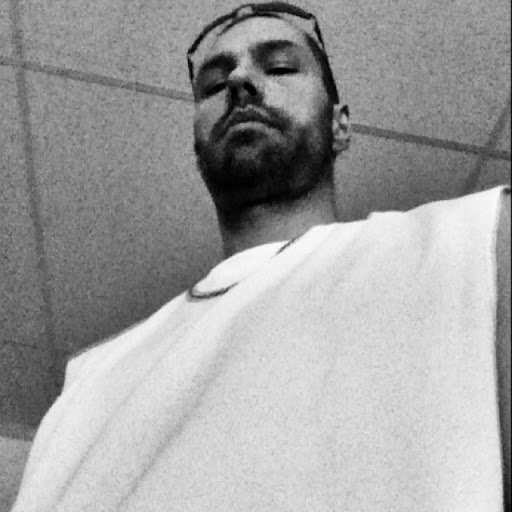 Robert Slack Photo 15