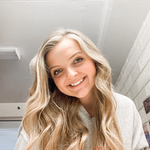 Grace Hanson Photo 35