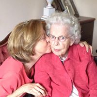 Kathleen Thompson Photo 34
