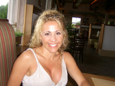 Carolina Russell Photo 2