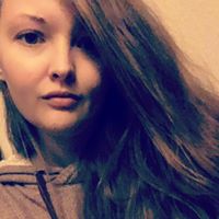 Olivia Larson Photo 16