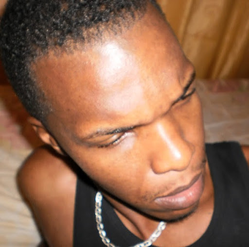 Christopher Bobb Photo 3