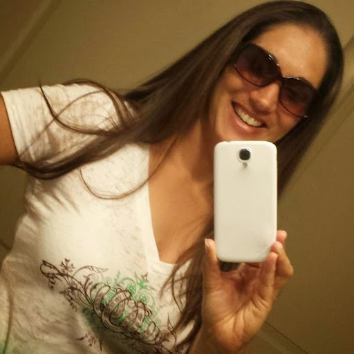 Erica Gray Photo 33