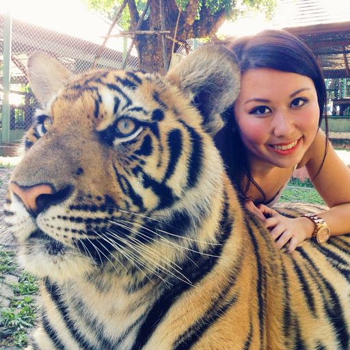 Jenny Zhang Photo 21