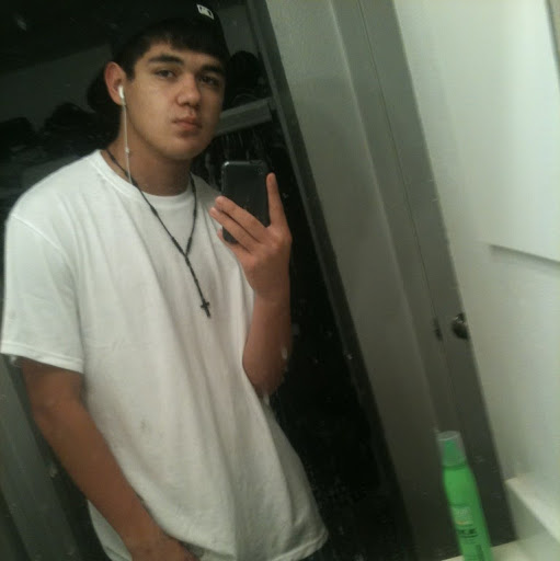 Ruben Martinez Photo 33