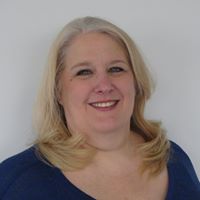 Deborah Winter Photo 28