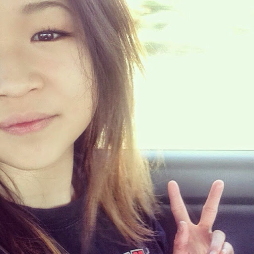 Jenny Huang Photo 34