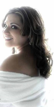 Tanya Flores Photo 15