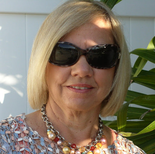 Gail Simon Photo 37