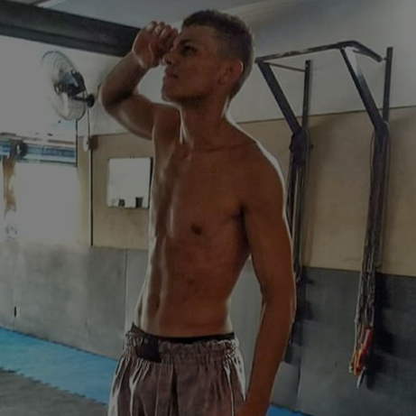 Nicolas Gomes Photo 19