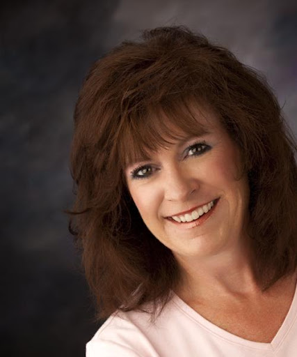Wanda Richardson Photo 37