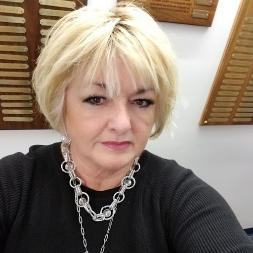 Judy Horne Photo 1