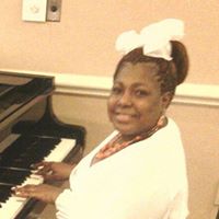 Sheila Maddox Photo 17