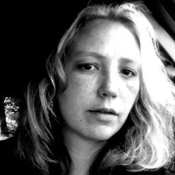 Melissa Waters Photo 9