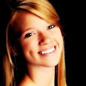 Jennifer Tilley Photo 29