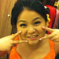 Julie Chu Photo 17