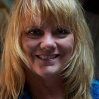 Betty Duvall Photo 8