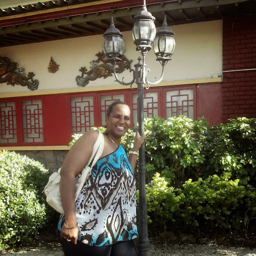 Catherine Solomon Photo 5