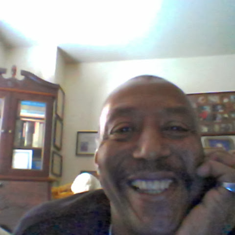Curtis Jones Photo 12