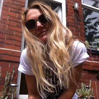 Julie Ashworth Photo 19