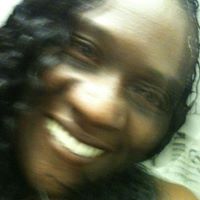 Carolyn Glass Photo 46