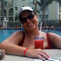 Michelle Ainsworth Photo 10