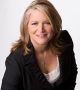 Debra Collins Photo 7