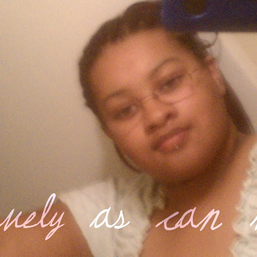 Angel Mayes Photo 14