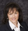 Gina Larson Photo 34