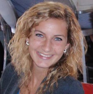 Nicole Elmore Photo 33